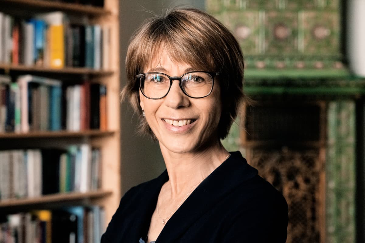 Annette Wolf